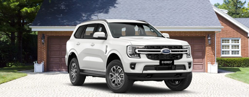 thực tế xe ford everest ambiente