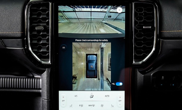 màn hình và camera trên xe ford thế hệ mới